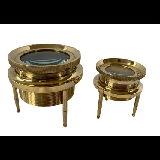 Tripod Magnifier