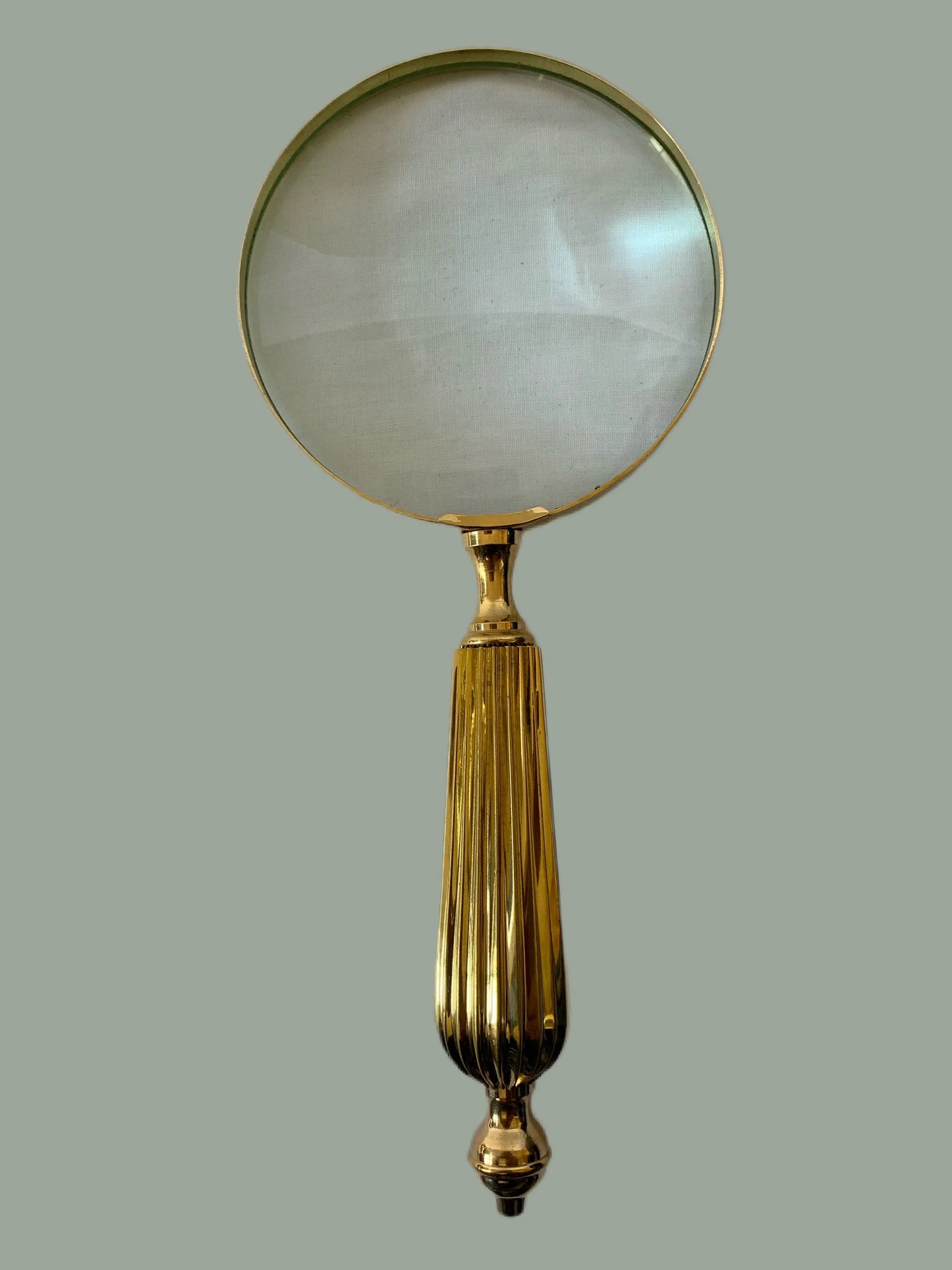 Golden magnifier