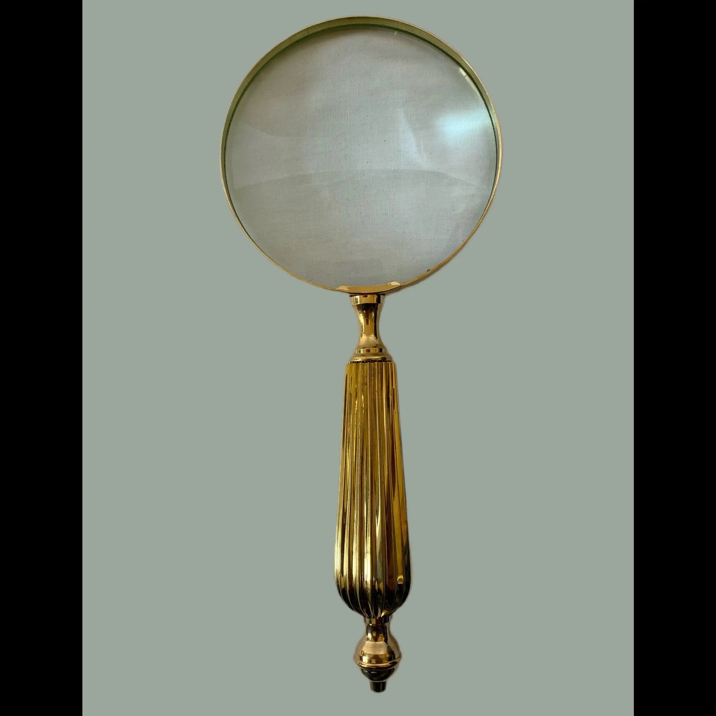Golden magnifier