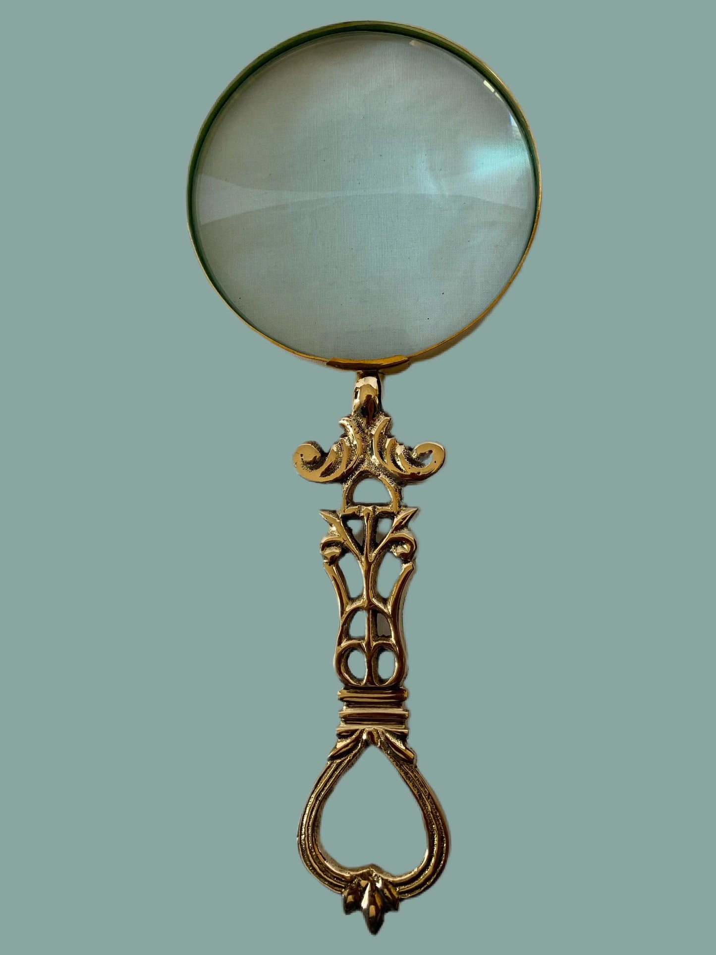 Golden magnifier