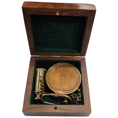Handcrafted Mary Rose sundial compass in a wooden box, paired with a brass telescope keyring – unique vintage gift set.

