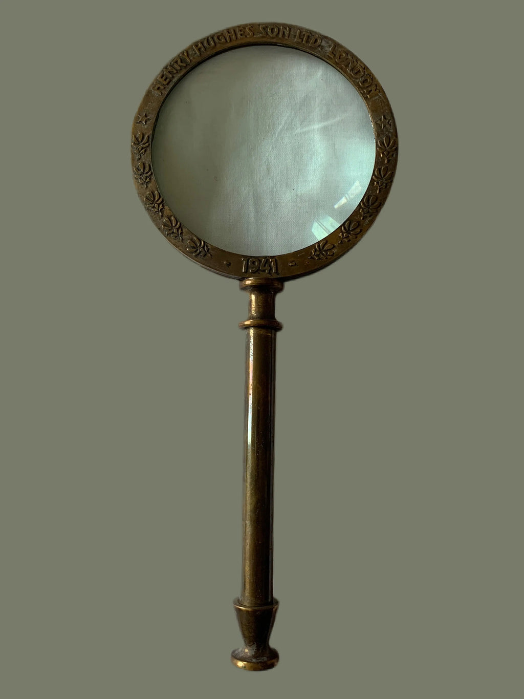 Heavy magnifier