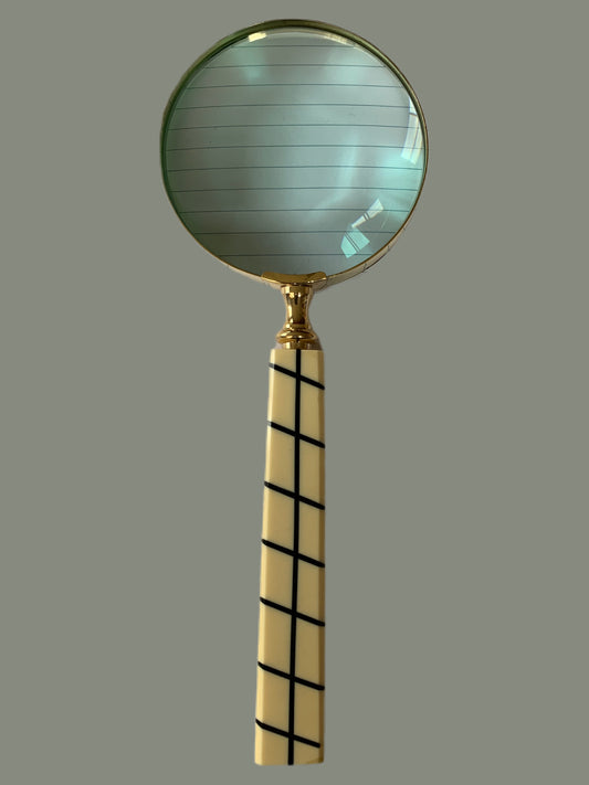 Square Handle magnifier